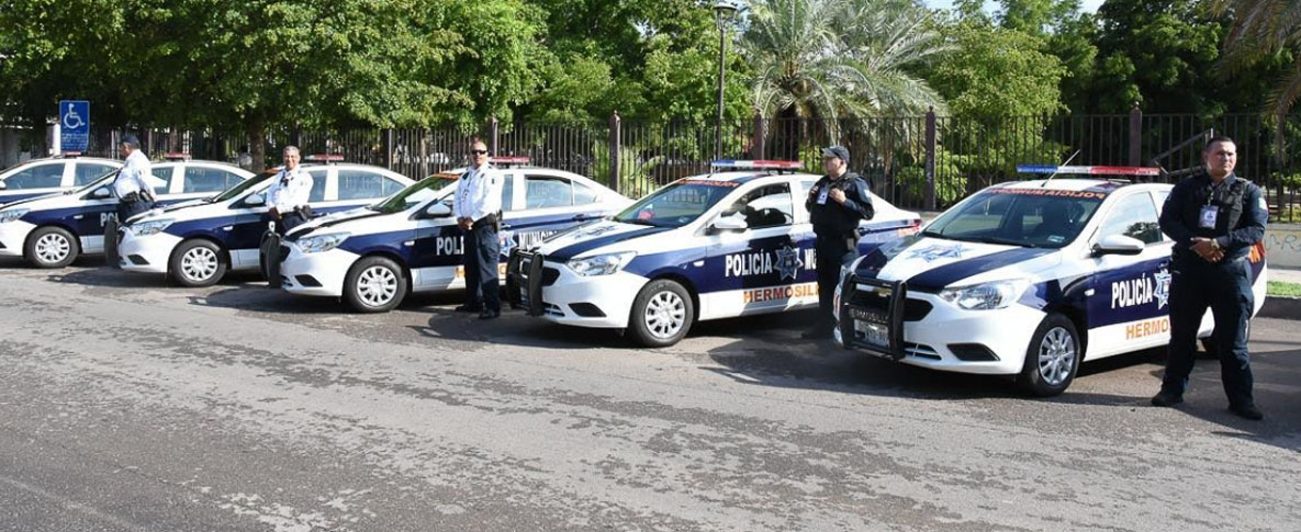 Alcaldesa Celida López entregó 14 patrullas nuevas que resguardarán el centro de Hermosillo