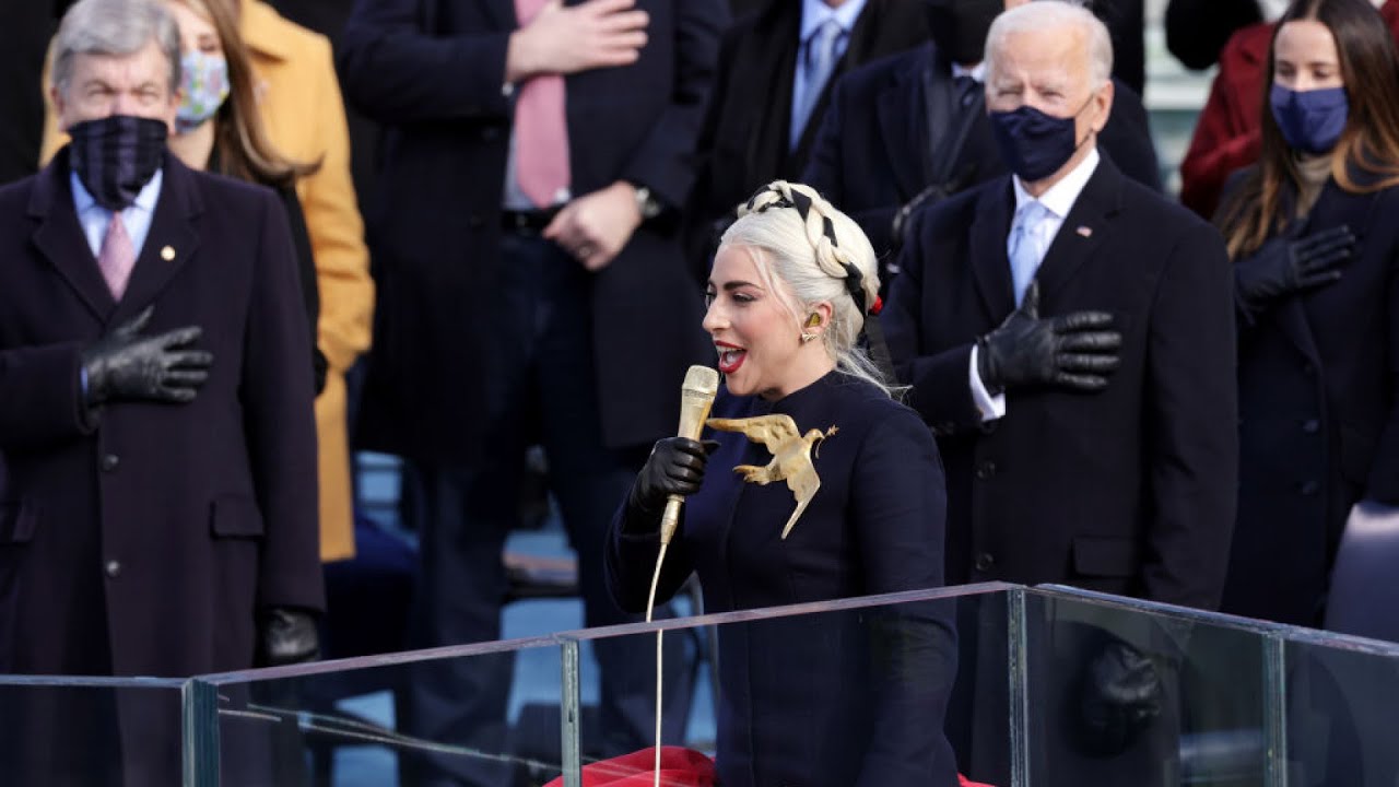 Lady Gaga interpretó el himno en toma de posesión de Joe Biden
