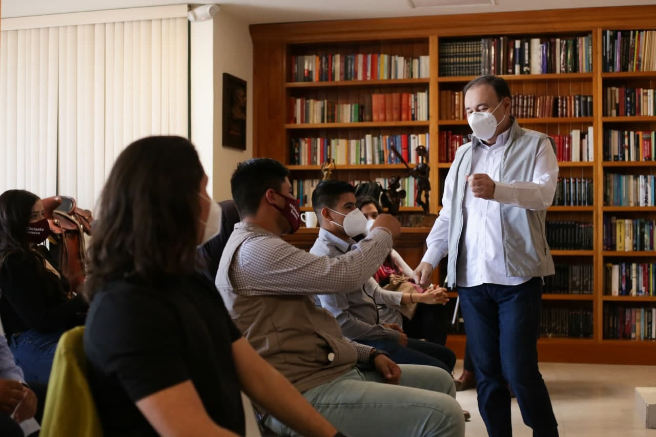 Los jóvenes en Cajeme merecen una ciudad universitaria, plantea Alfonso Durazo
