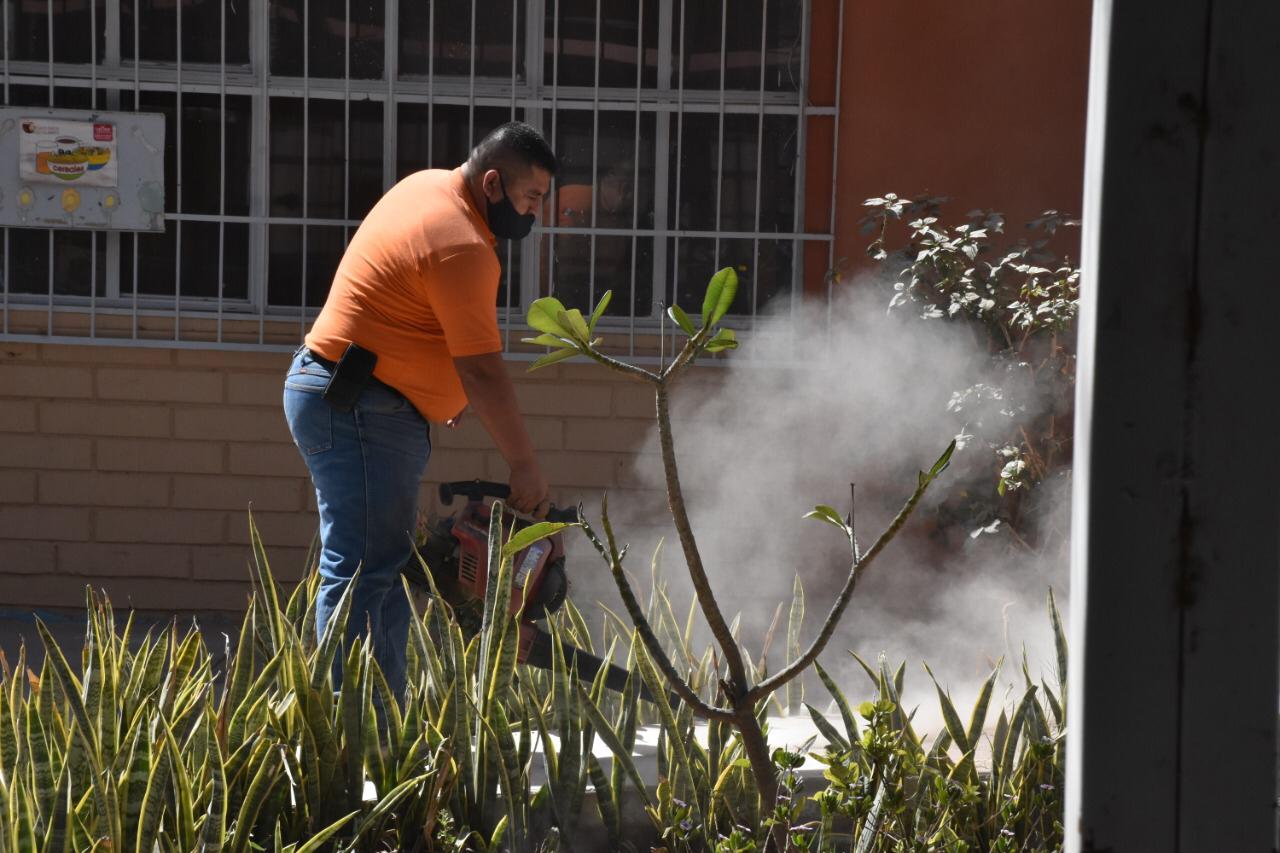REACONDICIONAN INSTALACIONES EDUCATIVAS ANTE EVENTUAL REGRESO A CLASES