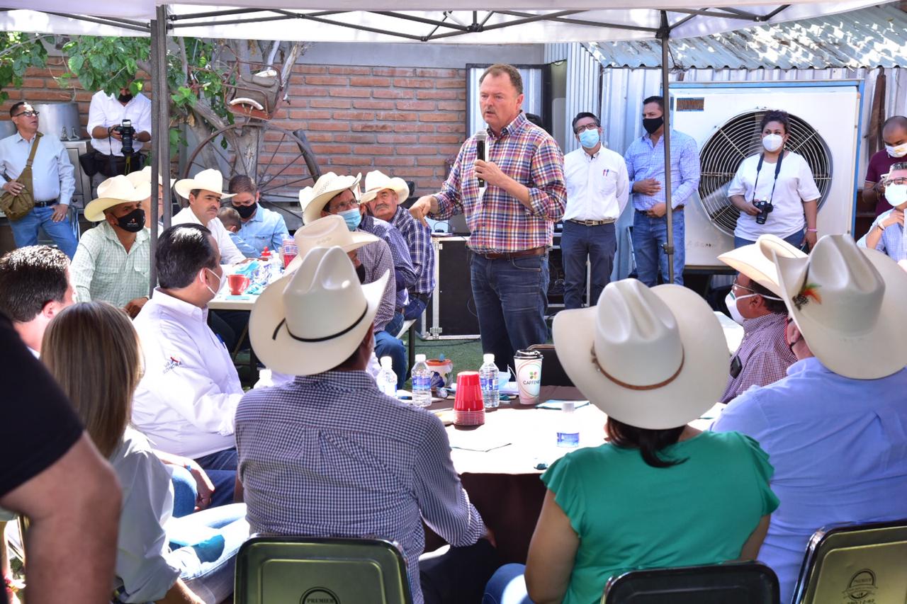 Jóvenes sonorenses tendrán Centro de Capacitación Digital, anuncia el «Borrego Gándara