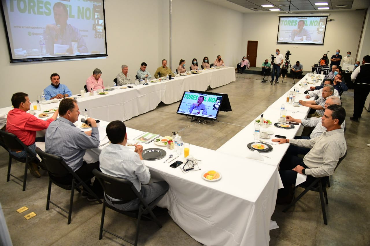 Fundamental apoyar a los agricultores de Sonora, destaca el “Borrego” Gándara