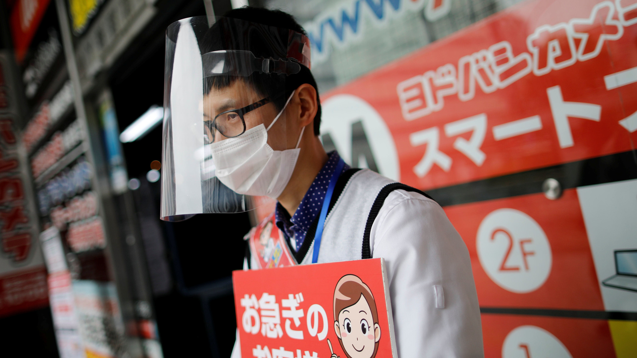 Japón suma cifra récord por contagios de COVID-19