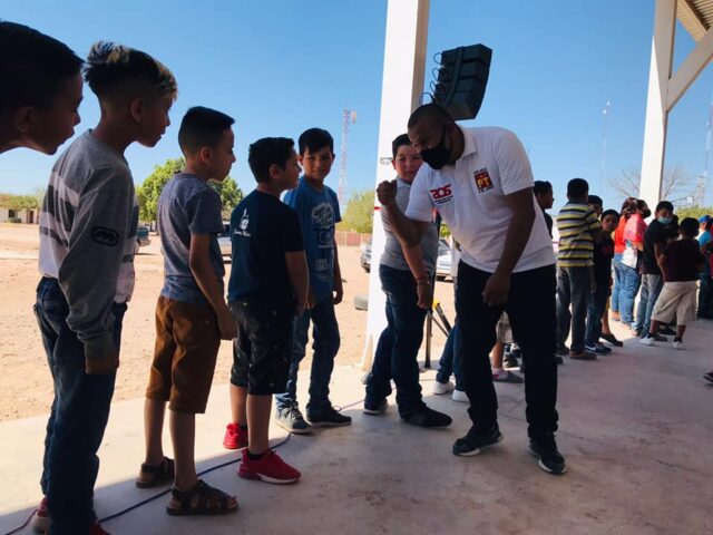 Luego de una semana de su arranque de campaña, el candidato a la alcaldía de Cajeme por el Partido del Trabajo (PT), Orlando ‘Siri’ Salido Rivera estuvo de gira por las principales comisarías del municipio.