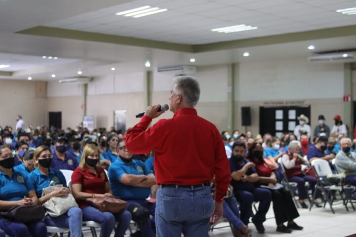 CON EL APOYO DEL SINDICATO DEL AYUNTAMIENTO DE NAVOJOA, GUILLERMO RUIZ SIGUE SUBIENDO PUNTOS Y SE PERFILA AL TRIUNFO