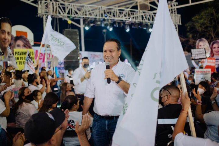 Nuestras opciones son seguir con un gobierno de pretextos o votar por un gobierno serio y de resultados: «Toño” Astiazarán