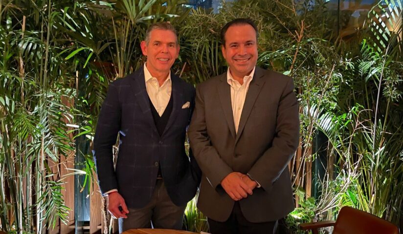 Se reúne Antonio Astiazarán con directivos de Grupo México y Ford México