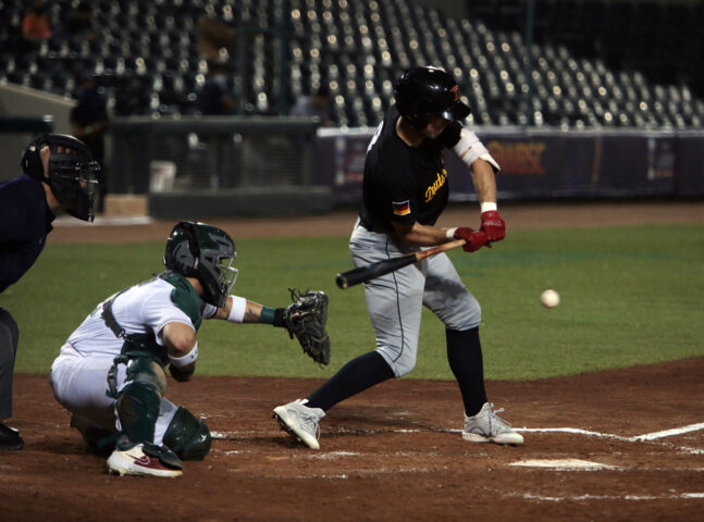 Con cuatro victorias, México avanza a Súper Ronda del Mundial Sub-23 de Beisbol