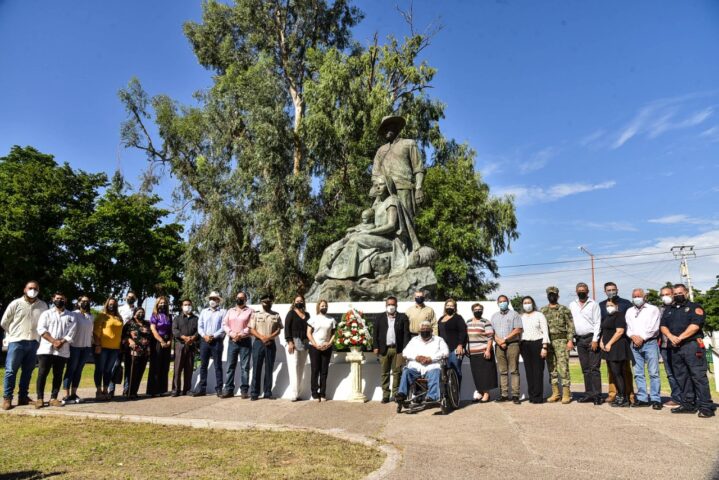 CONMEMORA AYUNTAMIENTO 144 ANIVERSARIO DE NATALICIO DEL EXPRESIDENTE PLUTARCO ELÍAS CALLES