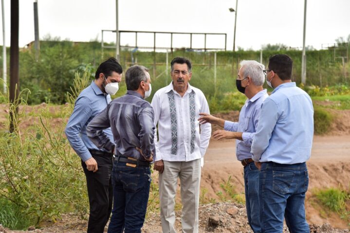SUPERVISA ALCALDE TRABAJOS DE REHABILITACIÓN TOTAL EN ÁREA DEL SOCAVÓN