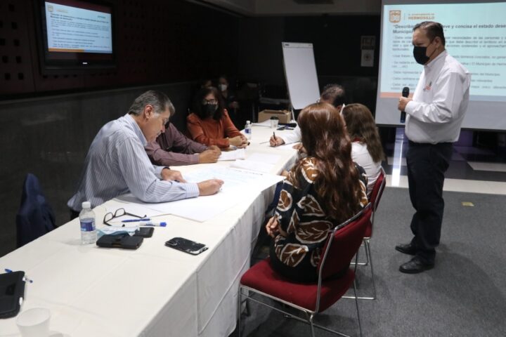 Imparte IMPLAN Taller de Prospectiva y Participación Ciudadana