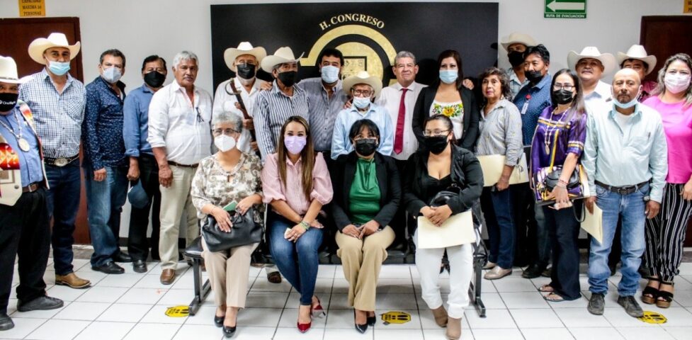 TRABAJAREMOS PARA MEJORAR LA CALIDAD DE VIDA DE LAS ETNIAS DE SONORA: LUIS ARTURO ROBLES.