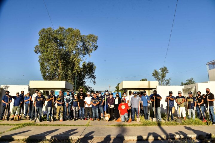 DA INICIO GOBIERNO MUNICIPAL Y GREMIO RESTAURANTERO CON ACCIONES PARA REHABILITAR ESPACIOS PÚBLICOS