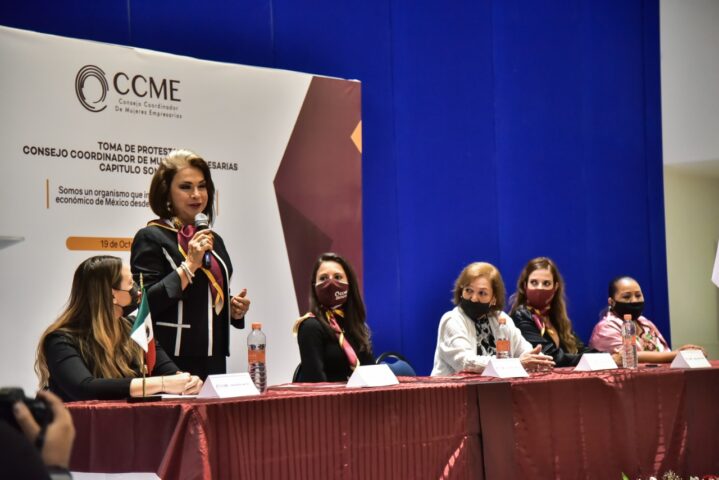 ATESTIGUA AYUNTAMIENTO TOMA DE PROTESTA DEL NUEVO CONSEJO COORDINADOR DE MUJERES EMPRESARIAS CAPÍTULO SONORA