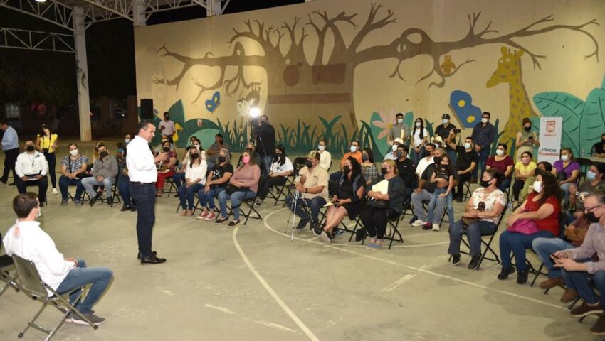 Se comprometen cuatro comités CRECES de la colonia Altares