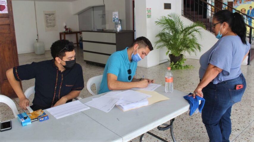 Instalan módulos para recibir propuestas ciudadanas que integrarán Plan Municipal de Desarrollo