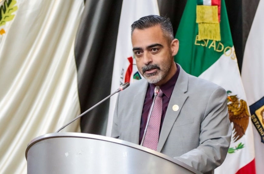 SOLICITA DIPUTADO OSCAR CASTRO AGILIZAR LA ENTREGA DE PERMISOS A PESCADORES RIBEREÑOS.