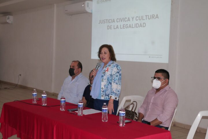 DAN INICIO EN LA COMISARÍA DE ESPERANZA CON JORNADA POR LA JUSTICIA CÍVICA Y CULTURA DE LA LEGALIDAD