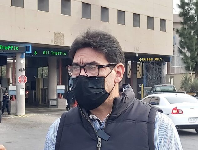 El alcalde de Nogales da positivo a covid-19