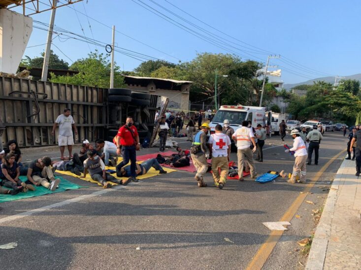 Pedro Brolo, canciller de Guatemala, viaja a Chiapas tras accidente de migrantes