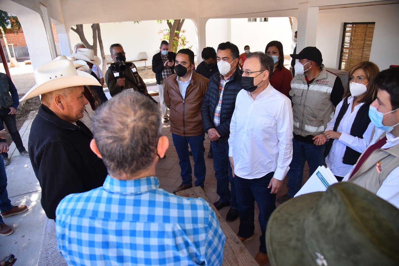 VERIFICAN ALCALDE LAMARQUE CANO Y GOBERNADOR DURAZO MONTAÑO AVANCES DE OBRAS EN LA LOMA DE GUAMÚCHIL