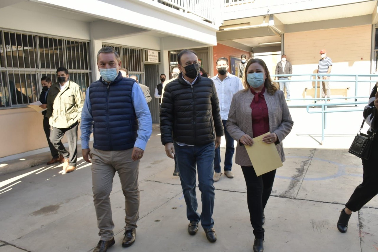 Reabrir las escuelas de forma segura es más importante y desafiante que nunca: Aarón Grageda