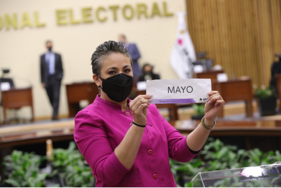 Nacidos en Mayo, serán convocados para ser funcionarios de casilla en la Revocación de Mandato