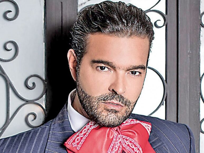 Pablo Montero podría interpretar a «Chente» en una bioserie de Televisa
