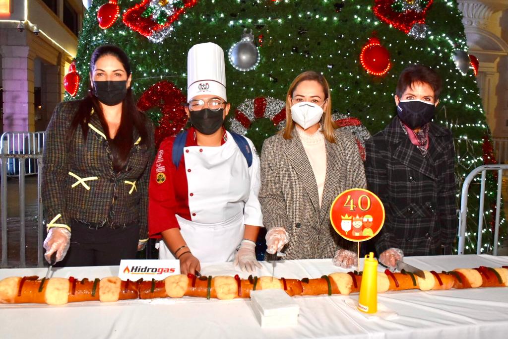Viactiva une a familias con celebración de Día de Reyes