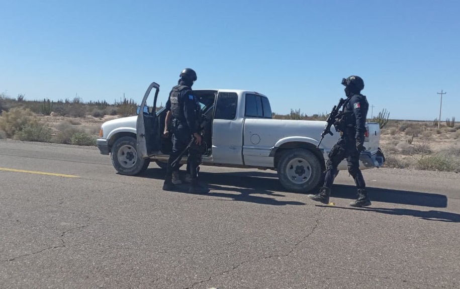 Incauta Policía Estatal 161 envoltorios de sustancias prohibidas a hombre detenido en Caborca