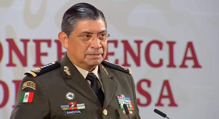 Secretario de Defensa Nacional, Luis Cresencio Sandoval, da positivo a COVID-19 por segunda vez