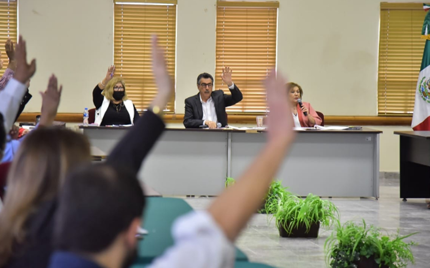 APRUEBA CABILDO TERMINACIÓN ANTICIPADA DE CONTRATO CON LA EMPRESA DE LUMINARIAS CELSOL