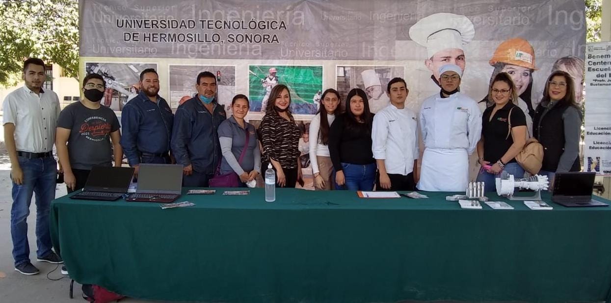 Ofrece UTH a los jóvenes formación profesional acordes a los requerimientos del mercado laboral. 