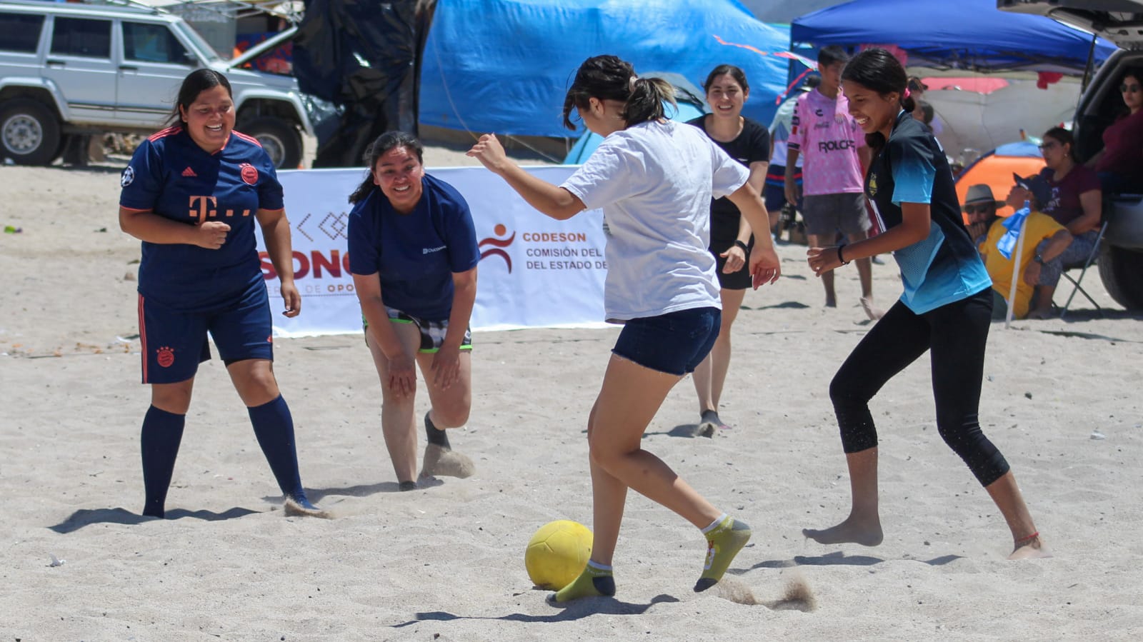Realiza Ayuntamiento de Guaymas y el Instituto Municipal del deporte exitoso torneo de fútbol de playa