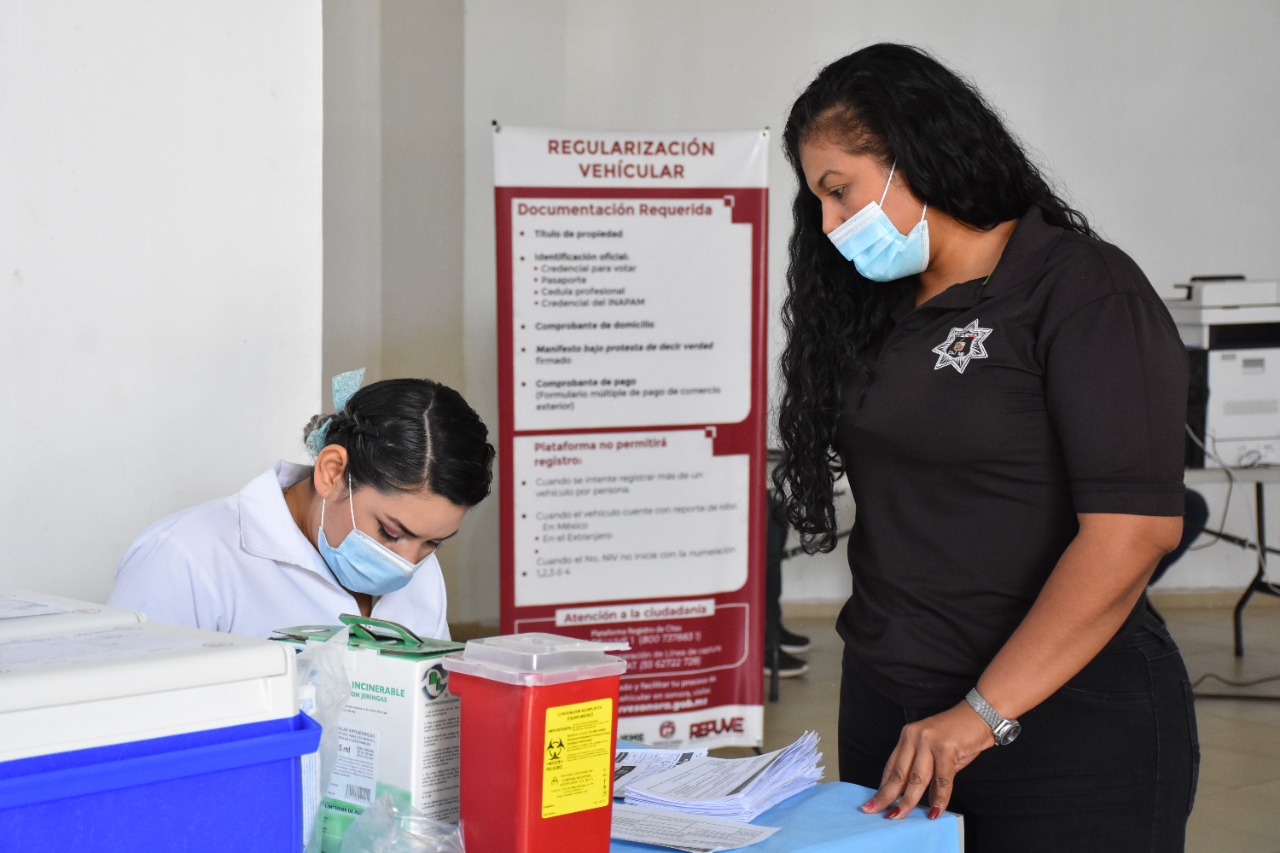 LLEVA BIENESTAR Y SALUD MUNICIPAL JORNADA DE VACUNACIÓN CONTRA EL COVID A LA SSPM