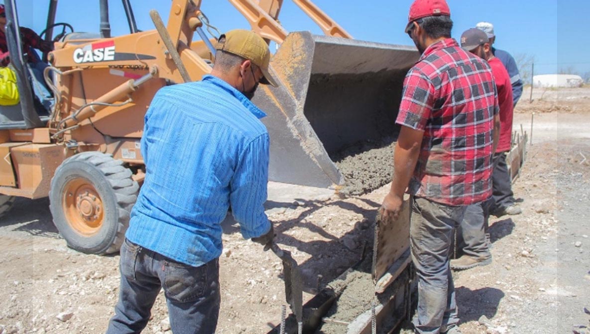 REALIZA AYUNTAMIENTO ADECUACIONES AL NUEVO PANTEÓN MUNICIPAL