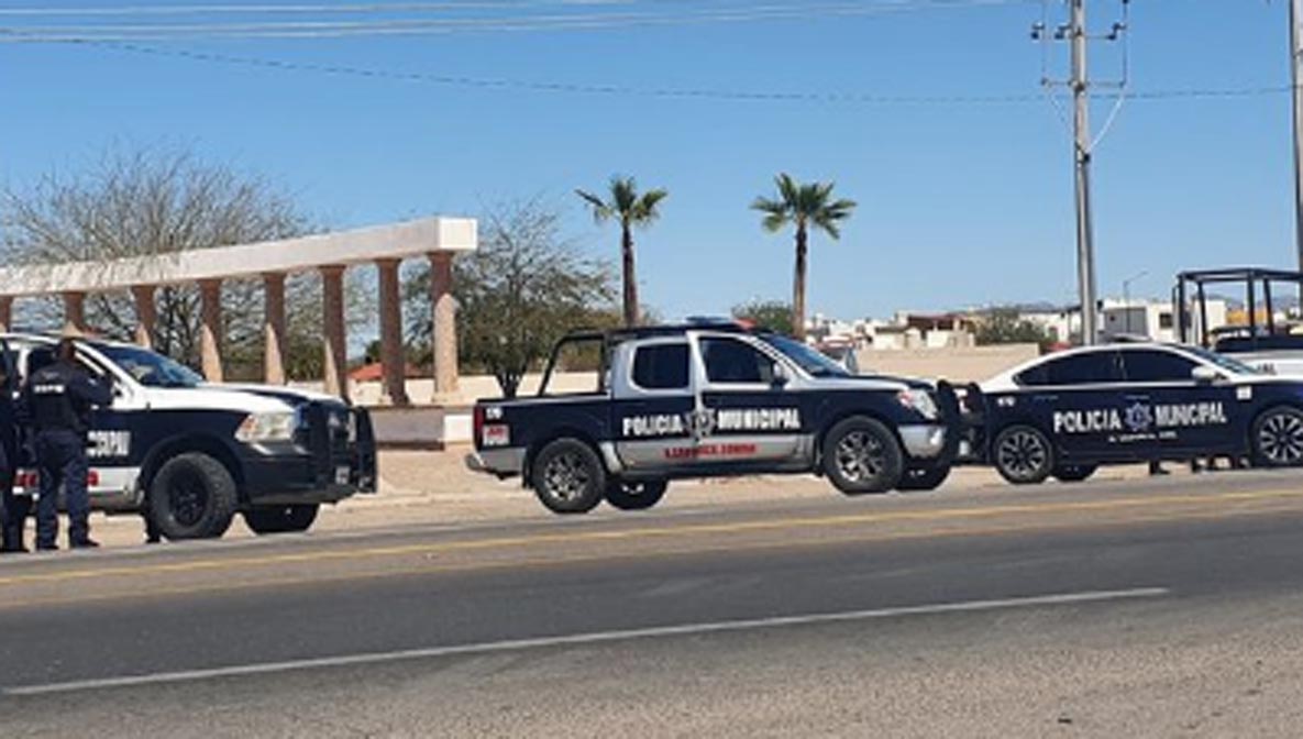 Reportan enfrentamiento armado entre policíacas y sicarios entre caborca y Pitiquito