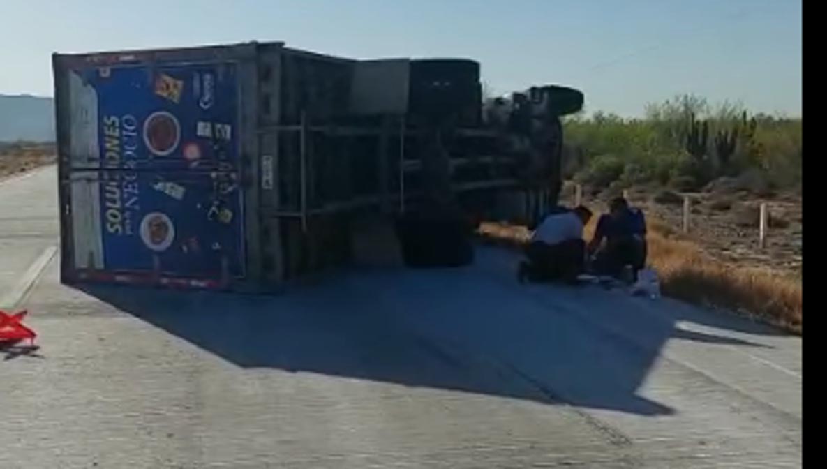Volcamiento de Unidad de Transporte en Carretera Internacional