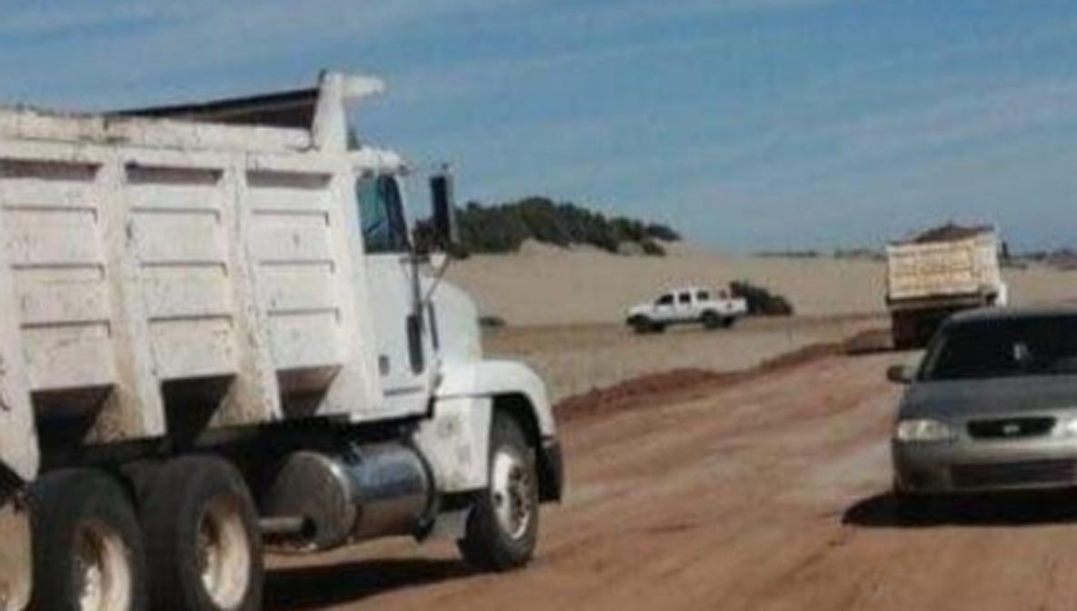 Multarán con 8 mil pesos por conducir a la orilla del mar en Huatabampo