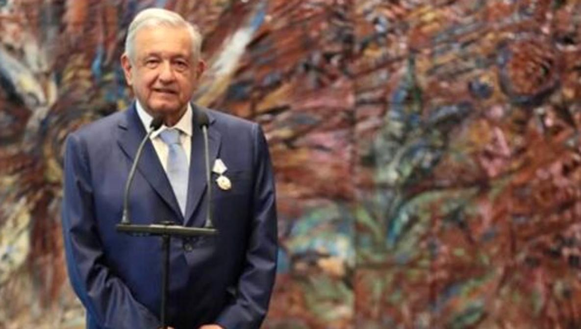 AMLO llama a renovar la Revolución Cubana y asegura que nunca participará con golpistas