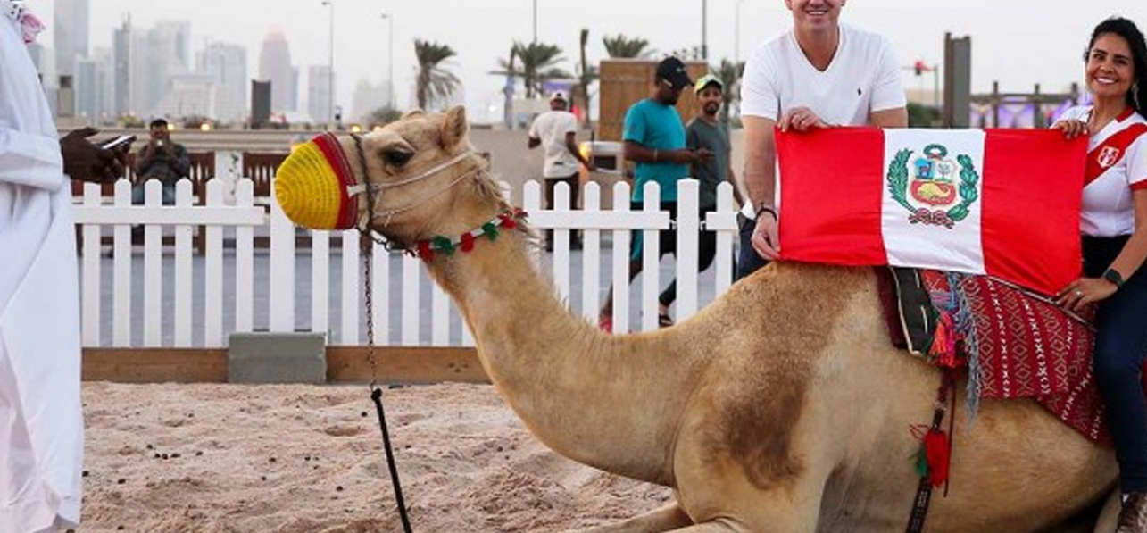Un camping en el desierto durante el Mundial de Qatar