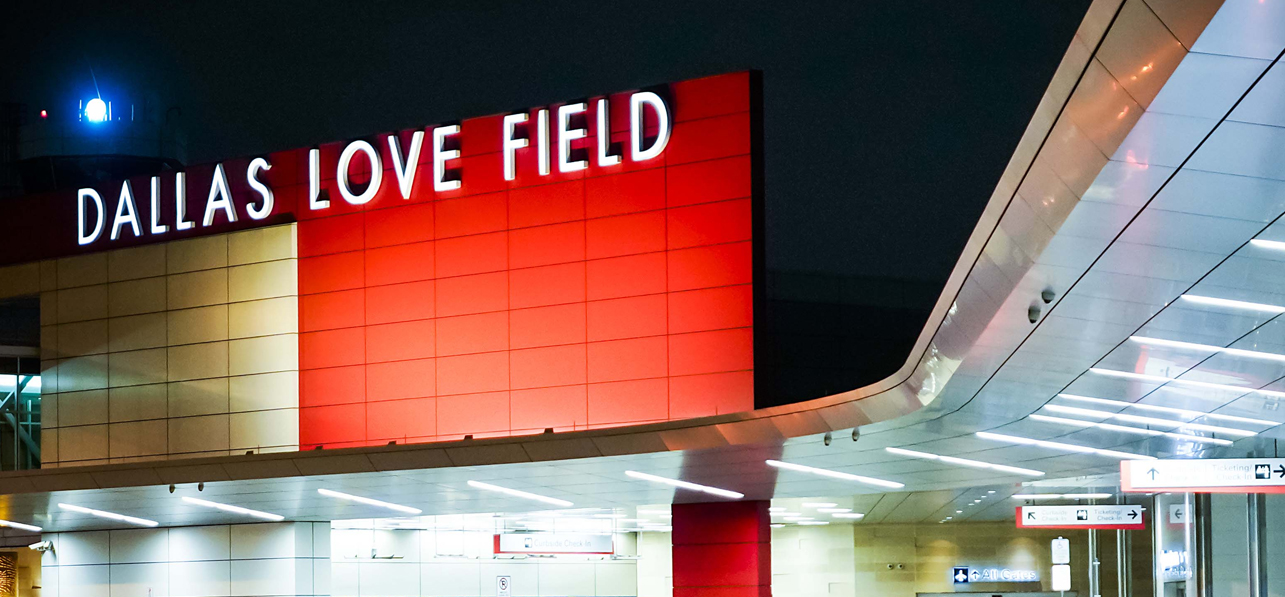 Detienen a mujer por realizar disparos en el Aeropuerto de Dallas en EU, reporta la policía local