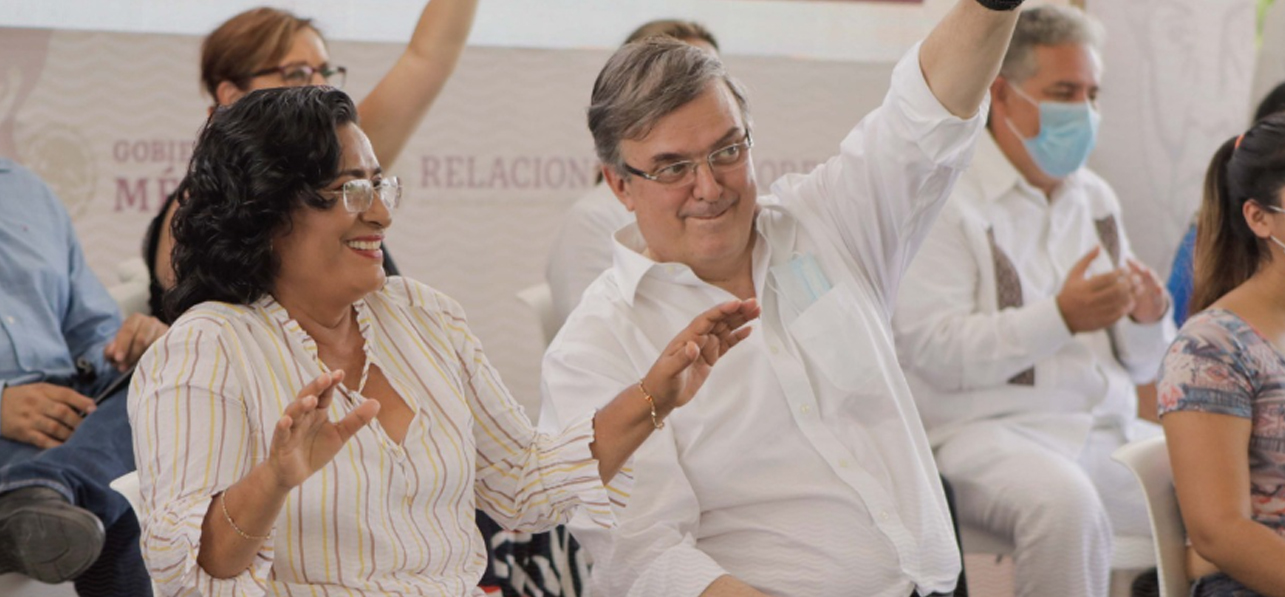 Marcelo Ebrard visitó Acapulco y le llueven porras; «¡Presidente!», le gritan