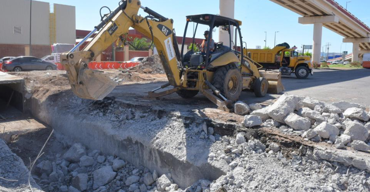 Avanza rehabilitación de infraestructura pluvial de Luis Encinas y Solidaridad