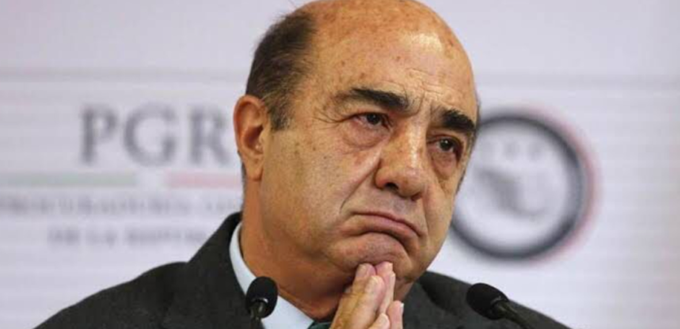 FGR detiene a Jesús Murillo Karam por caso Ayotzinapa
