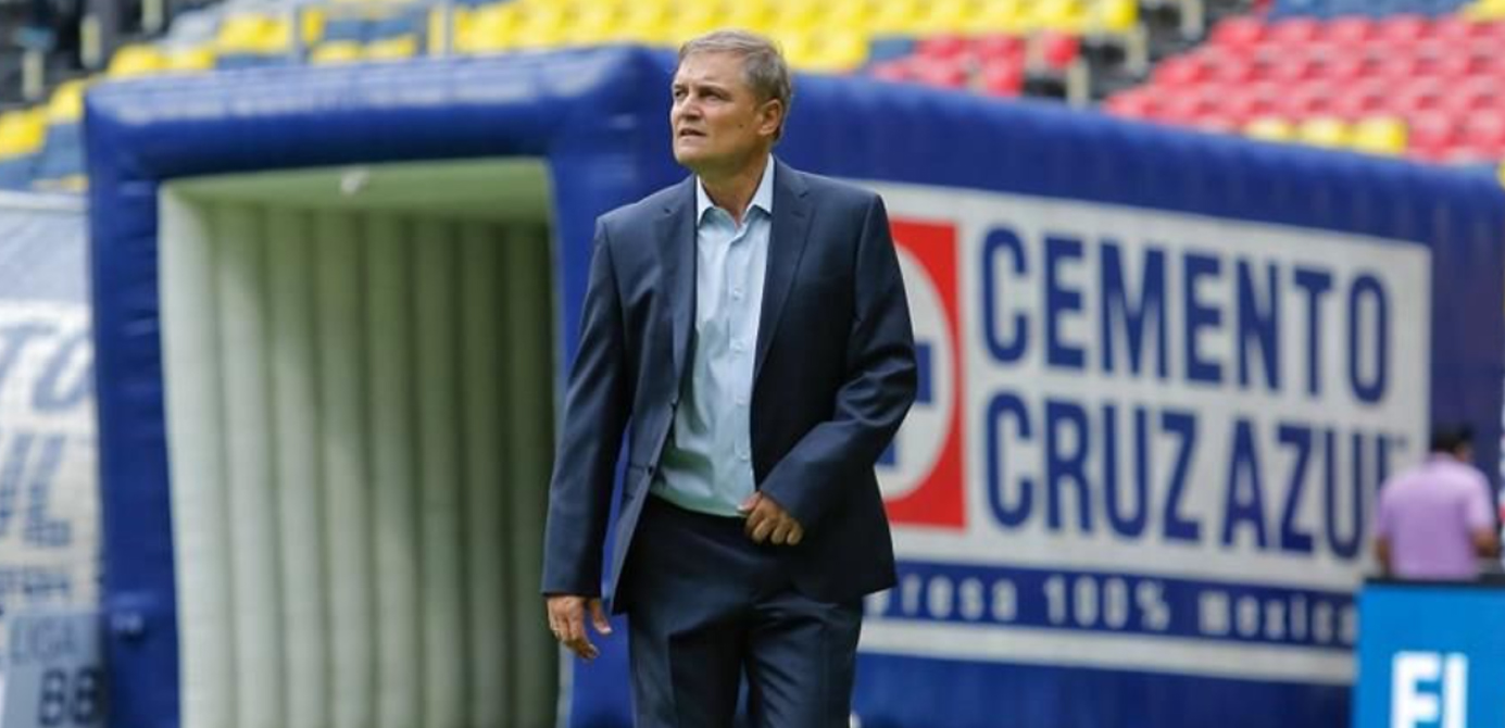 ¡Adiós, Vaquero! Cruz Azul oficializa salida de Diego Aguirre