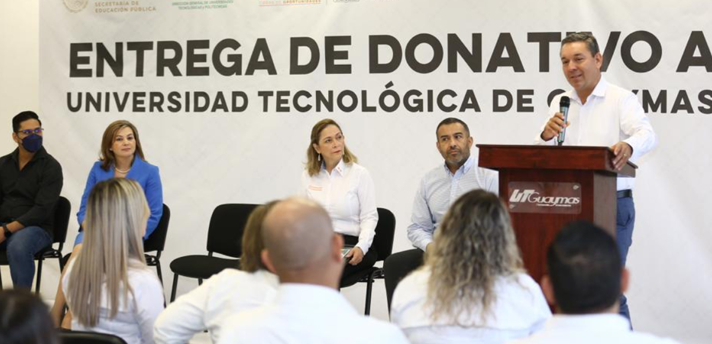 Sonora está llamado a apoyar el desarrollo de la industria desde las universidades tecnológicas: Aarón Grageda.