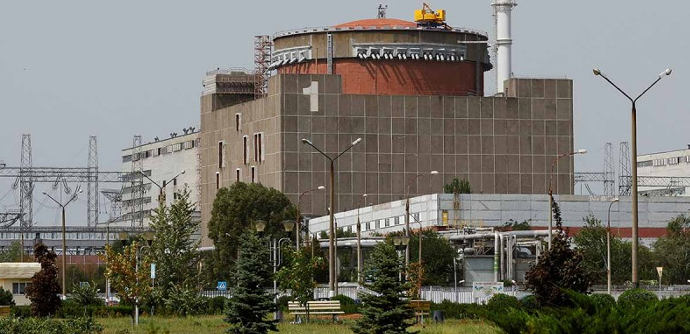 Rusia y Ucrania se acusan de bombardear cerca de central nuclear de Zaporiyia