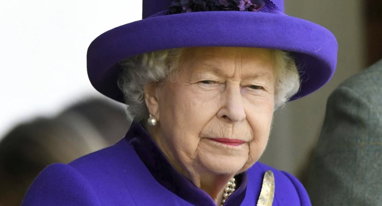 Médicos de la Reina Isabel están preocupados por su salud, informa el Palacio de Buckingham