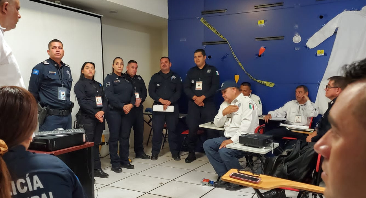 Capacitan a Policía de Hermosillo en investigación criminal